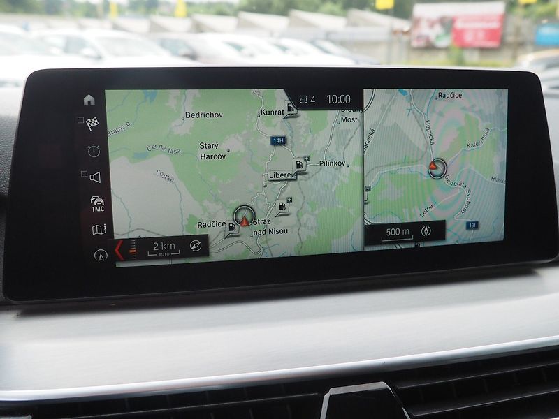 BMW Řada 5 (2017) 3.0d xDrive, 195 kW - fotka 31 z 38