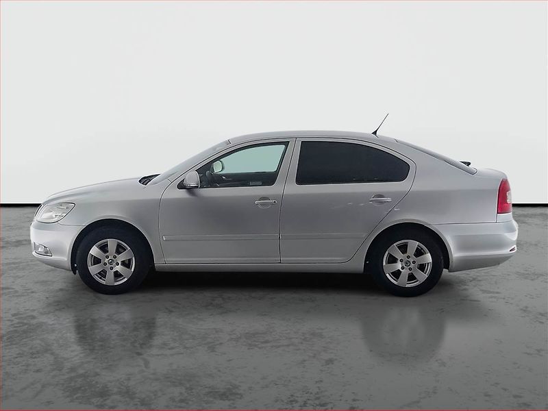 Škoda Octavia (2011) 1.6 TDI, po STK, za super cenu - fotka 3 z 17