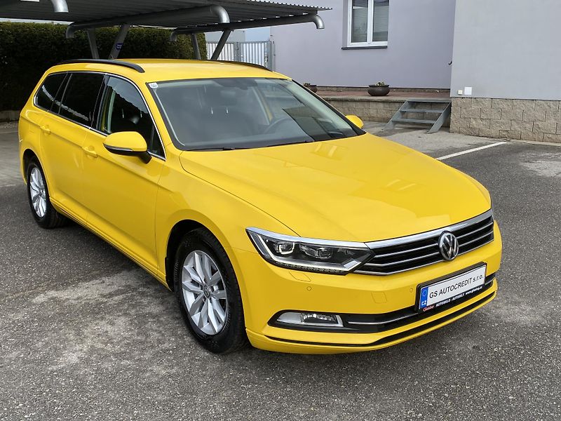 Volkswagen Passat (2019) 2,0 TDi Comfortline  - fotka 3 z 49