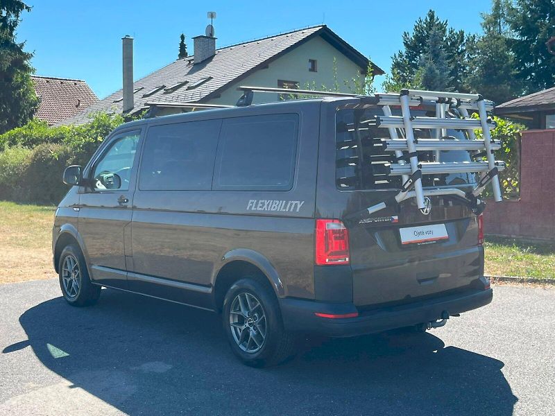 Volkswagen Transporter (2017) T6 2.0TDI 75KW TAŽNÉ ZÁRUKA MO - fotka 7 z 32