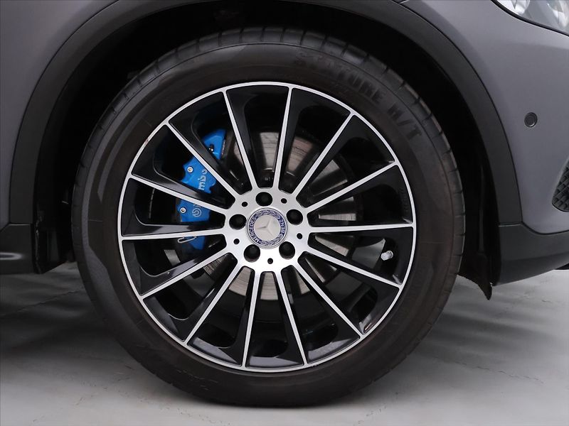 Mercedes-Benz GLC 2,1 220d 125kW 4Matic Aut. LED - fotka 34 z 41