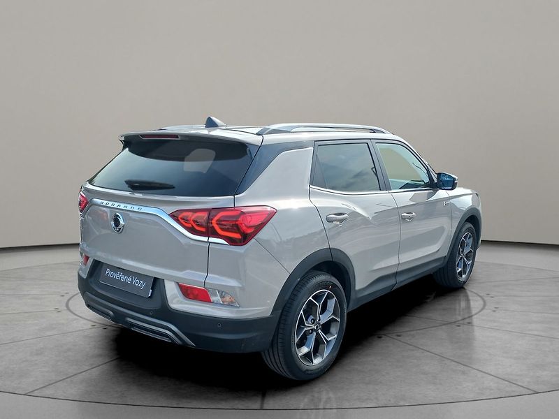 SsangYong Korando Premium 1,5 GDi  FWD A6 - fotka 2 z 20