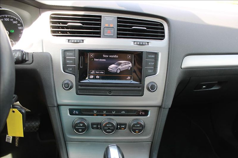 Volkswagen Golf 1,2 TSi  DSG, 82.644 km, ČR - fotka 19 z 24