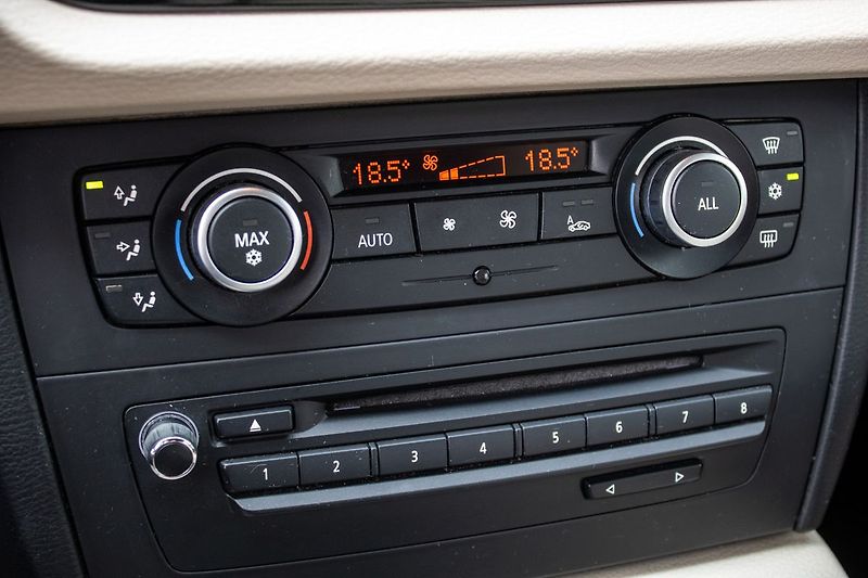 BMW X1 - fotka 19 z 30