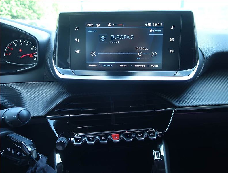 Peugeot 208 (2020) 1.2 PureTech, Serv.kniha - fotka 12 z 19
