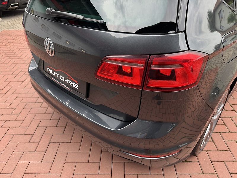 Volkswagen Golf Sportsvan (2016) 1.4TSi R-Line DSG Xenony Navi - fotka 37 z 48