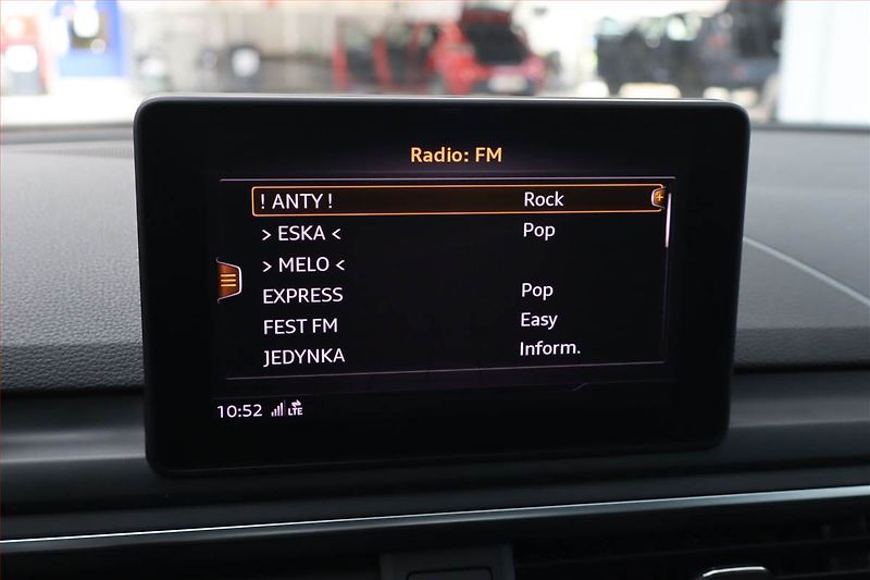 Audi A5 (2018) Sport 2.0 TDI - fotka 13 z 19