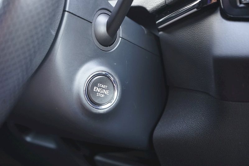 Škoda Karoq (2020) TSI 110 kW DSG Sportline - taž - fotka 20 z 28