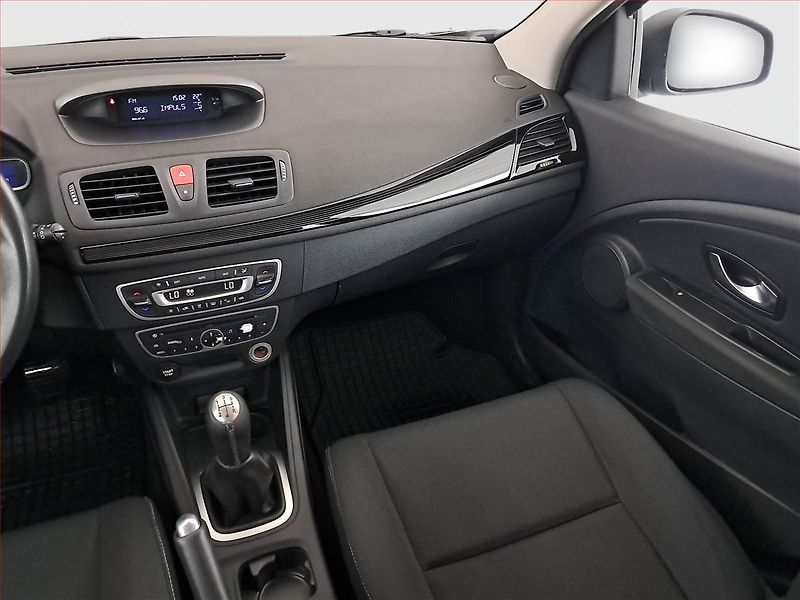 Renault Mégane (2011) 1.6 16V, ČR,1.maj, Tempomat - fotka 8 z 16