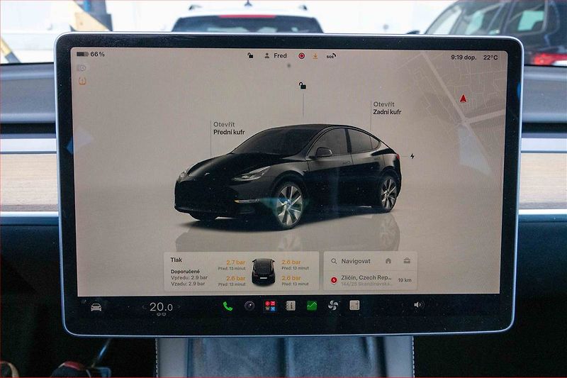Tesla Model Y (2023) RWD LFP 60kWh, SoH 93% - fotka 12 z 23