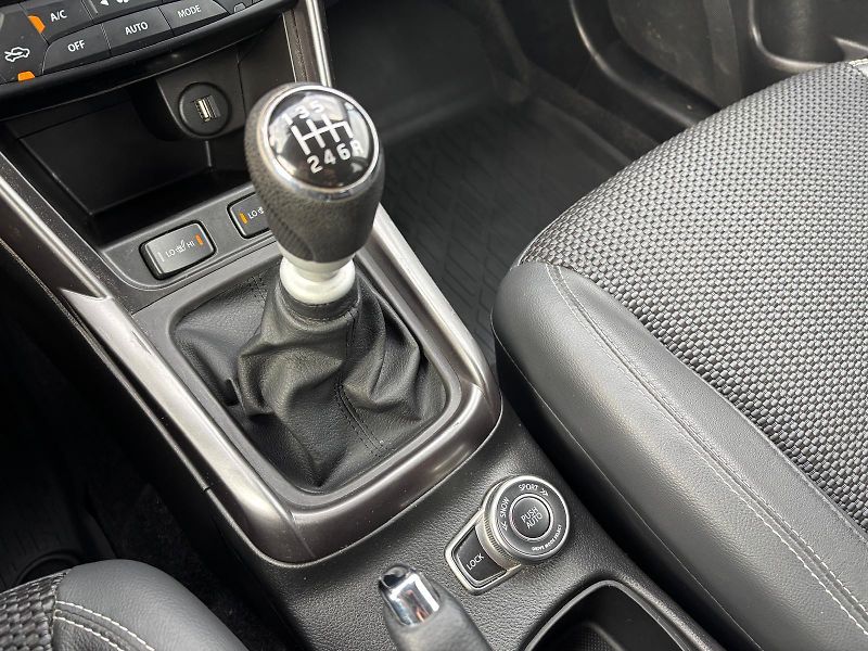 Suzuki S-Cross 1,4 BoosterJet Elegance AllGri - fotka 22 z 28