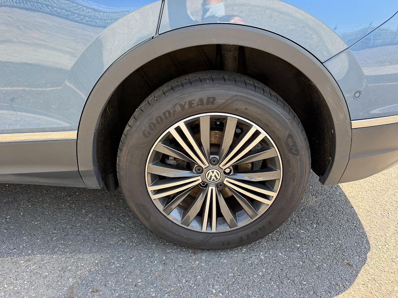 Volkswagen Tiguan Allspace 2,0TDi 176kW 4x4 automat závěs - fotka 8 z 19