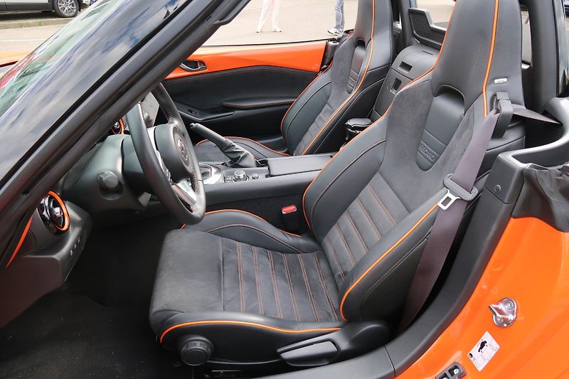 Mazda MX-5 2,0 G184 30th Anniversary - fotka 13 z 34
