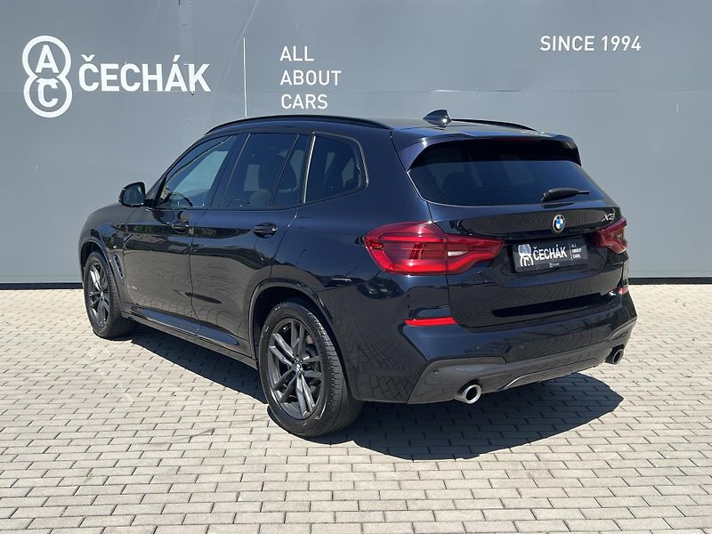 BMW X3 (2018) - fotka 7 z 41