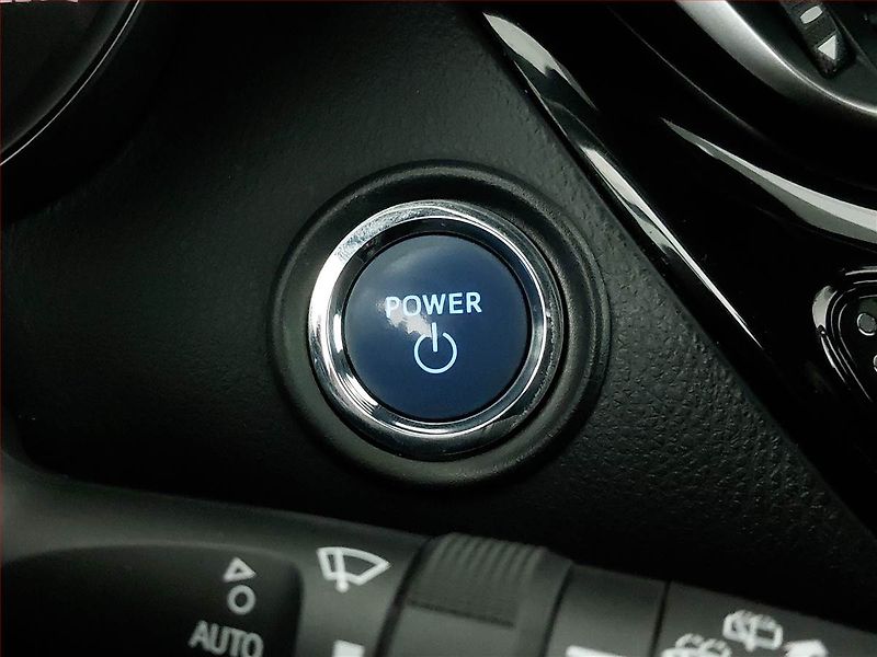 Toyota C-HR (2019) 1.8 Hybrid, Automat - fotka 18 z 21