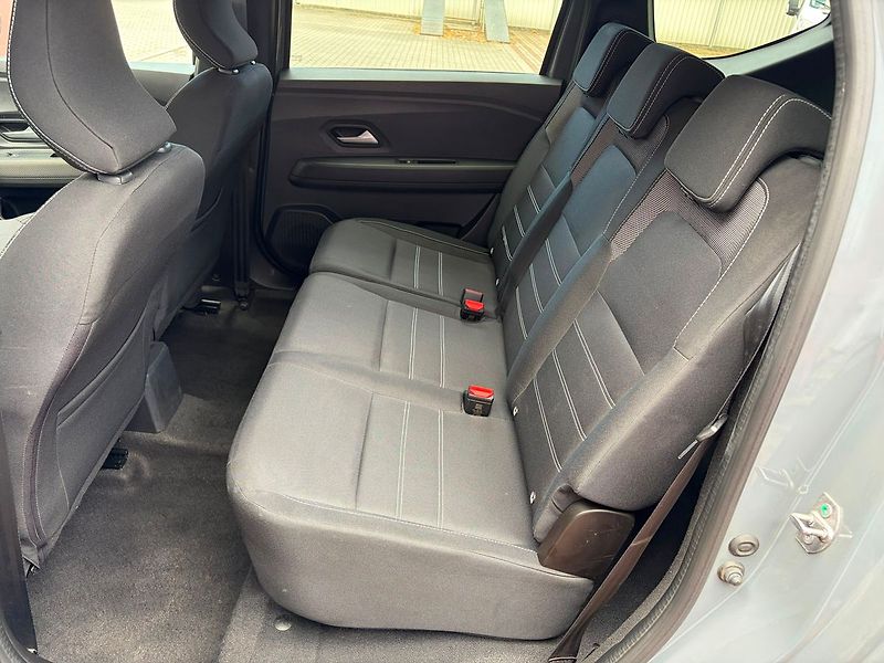 Dacia Jogger 1.0 TCe LPG Expression, ČR, 1. - fotka 12 z 24