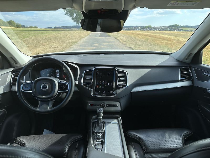 Volvo XC90 2,0 D 165kW Inscription CZ - fotka 30 z 38