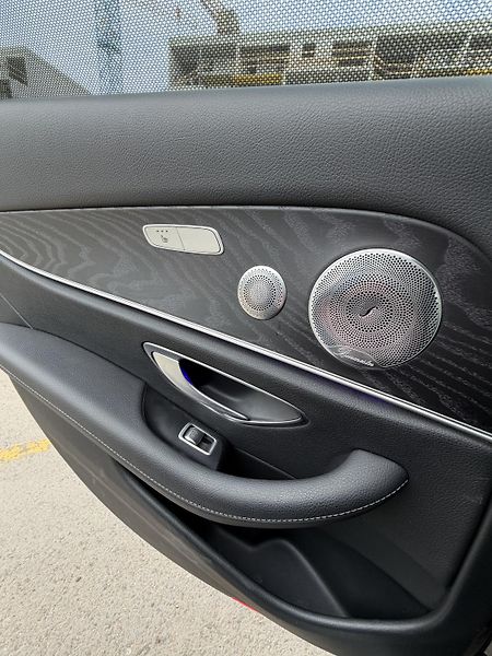Mercedes-Benz Třídy E (2019) - fotka 11 z 12