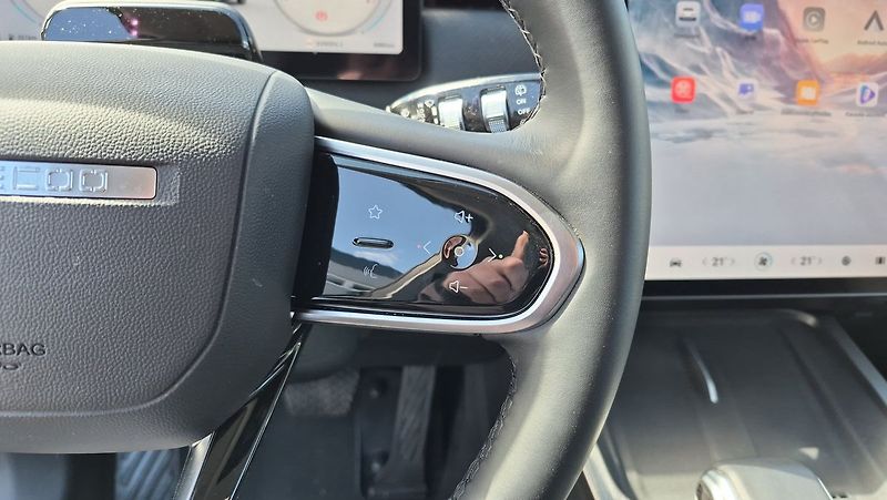 Jaecoo 7 Luxury 1,6T 108 kW A/T - fotka 14 z 25