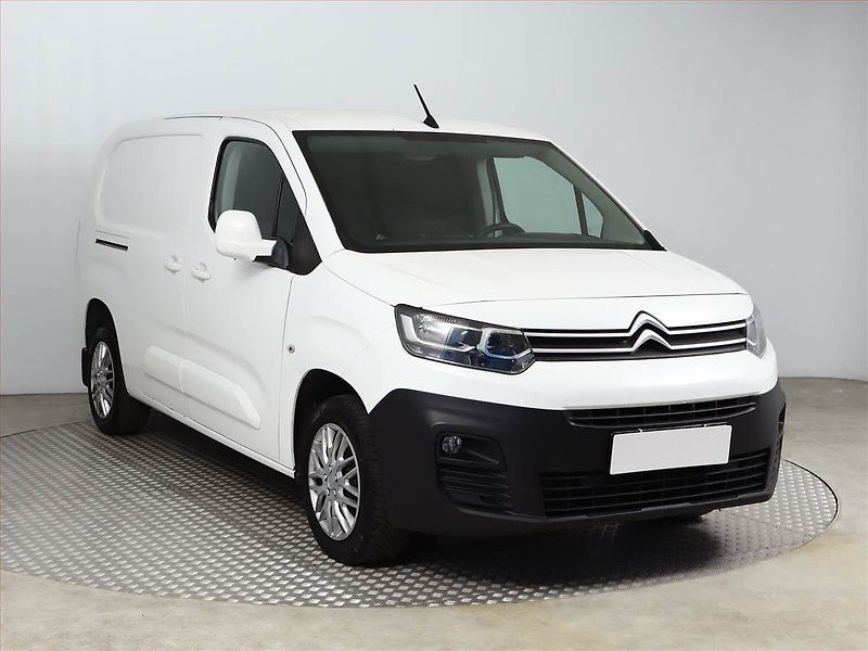 Citroën Berlingo (2018) Maxi 1.6 BlueHDi, 3Místa, ČR - fotografie inzerátu