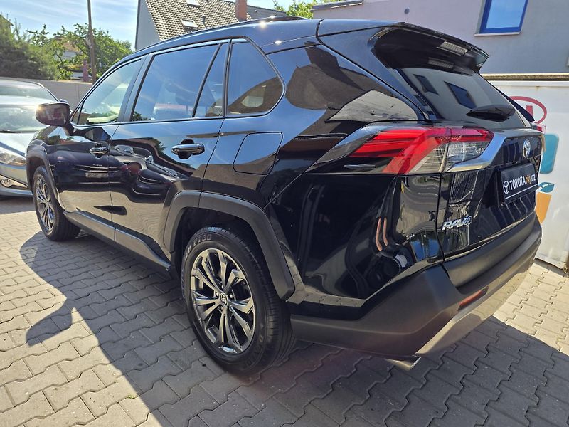 Toyota RAV4 2.0-4x4-AUT-1.MAJITEL-ZÁRUKA - fotka 8 z 40