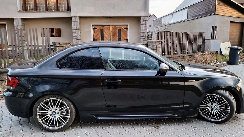BMW Řada 1 135i e82 Mpacket - fotka 20 z 47