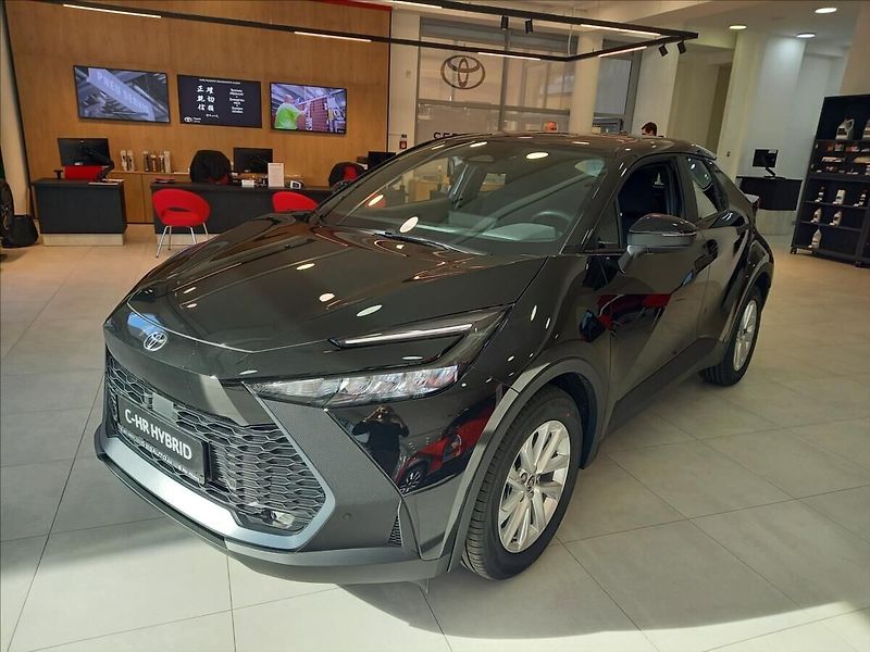 Toyota C-HR 1,8 Comfort Business - fotka 1 z 14