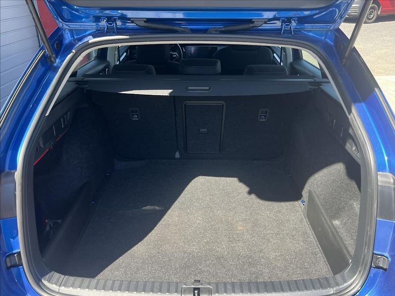 Škoda Octavia 2,0 TDI 85kW Ambition Combi - fotka 15 z 31
