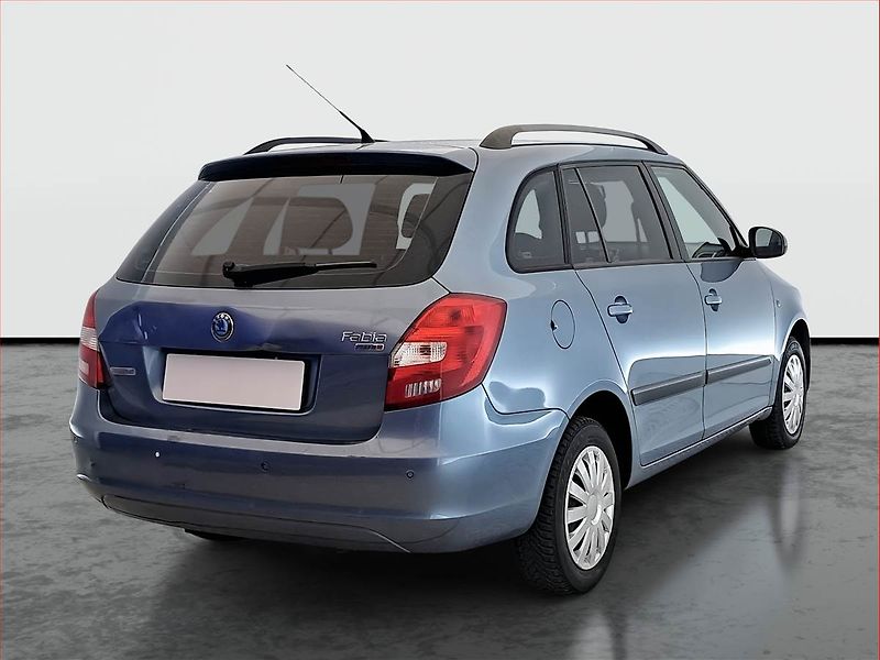 Škoda Fabia (2008) 1.4 TDI, Serv.kniha, po STK - fotka 5 z 15
