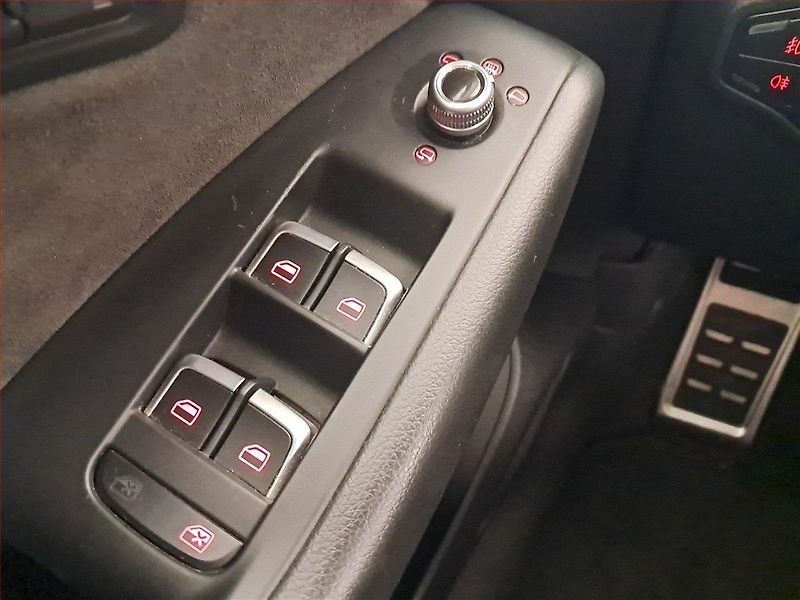 Audi Q5 (2013) Exclusive 2.0 TFSI, 4X4 - fotka 15 z 21