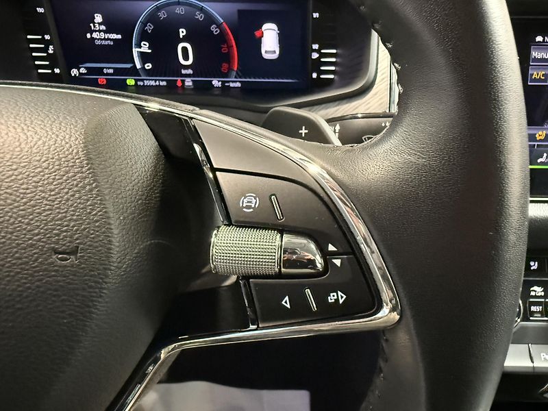 Škoda Kodiaq 2.0 TSI 140 kW Style 4x4 DSG - fotka 12 z 21