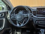 Kia Ceed SW (2022) 1.5 T-GDI Platinum Automat JBL - náhled 9