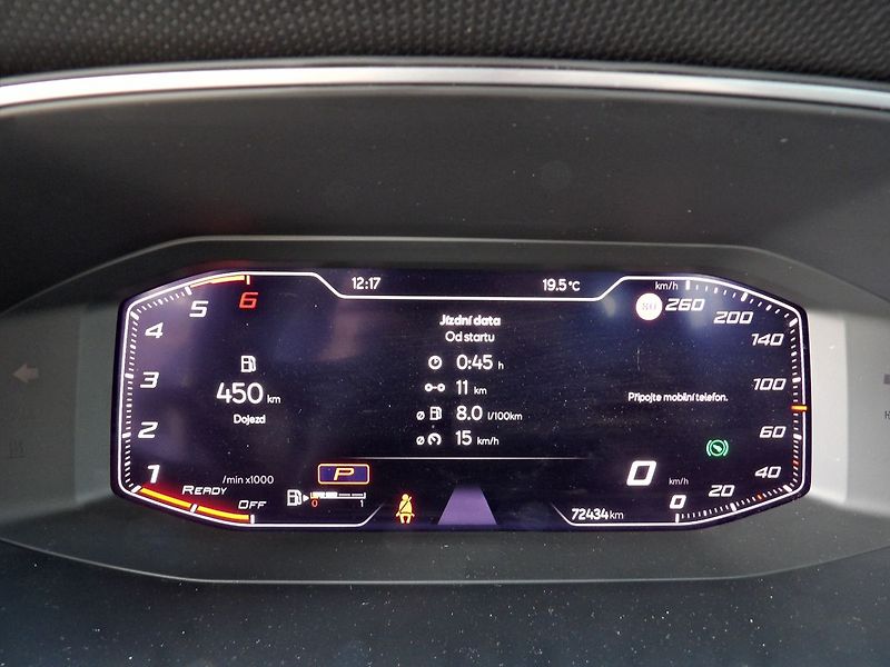 Seat Leon 2.0TDI DSG Virtual ACC LED NAV - fotka 16 z 31