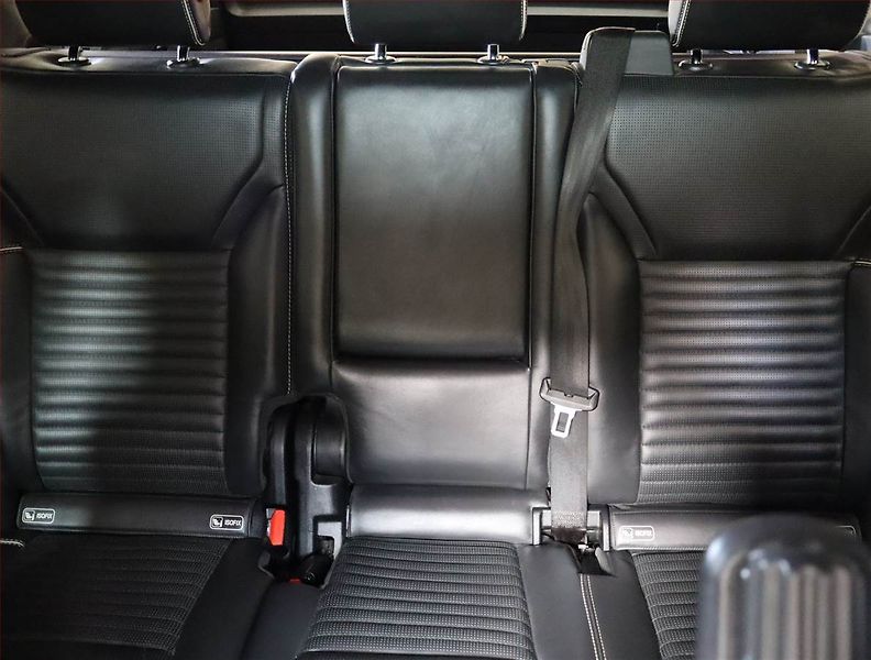 Land Rover Discovery (2018) 3.0 Td6 - fotka 10 z 26