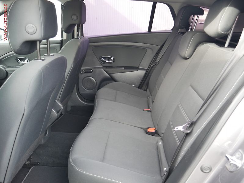 Renault Mégane (2014) 1.2 TCe, ČR, AC, temp - fotka 10 z 20