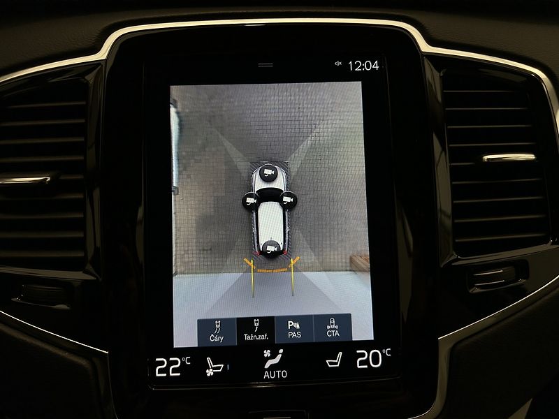 Volvo XC90 2.0 B5 4x4 Inscription - fotka 24 z 36