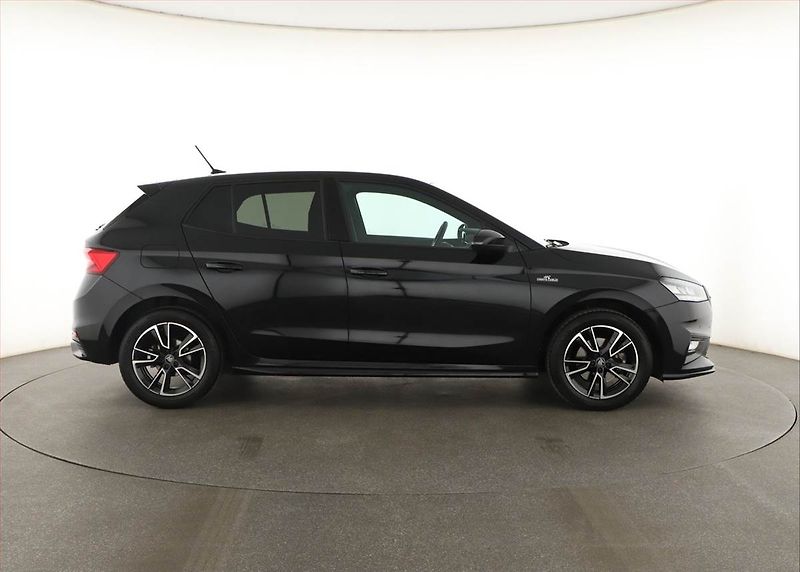 Škoda Fabia (2025) 1.0 TSI, MONTE CARLO, KEYLESS - fotka 6 z 15