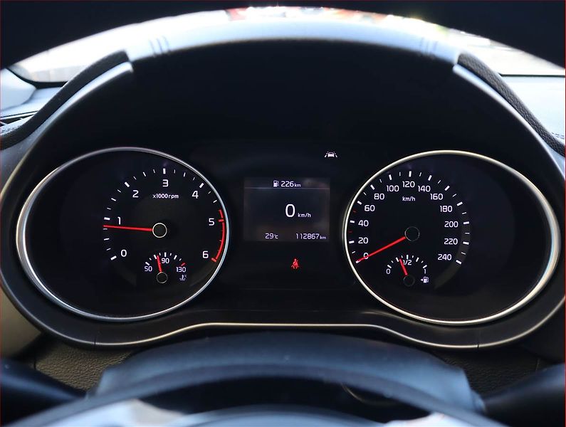 Kia Ceed (2020) 1.6 CRDi, Serv.kniha, Tempomat - fotka 11 z 17