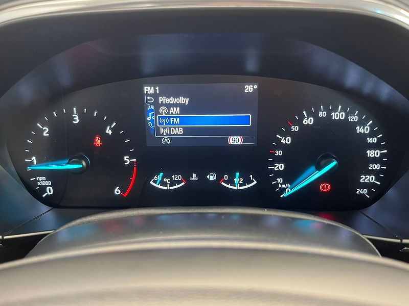 Ford Focus 2.0 EB Titanium manuál 110kW - fotka 57 z 76