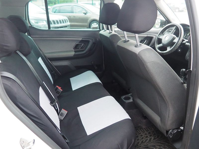 Škoda Fabia (2013) 1.4i - fotka 16 z 41