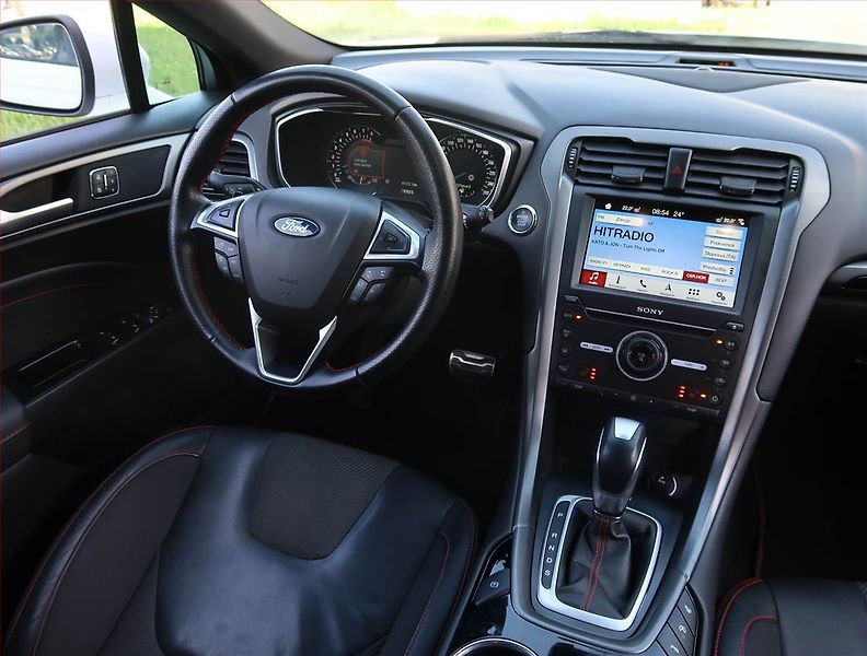 Ford Mondeo (2019) ST-Line 1.5 EcoBoost, Automat - fotka 7 z 27