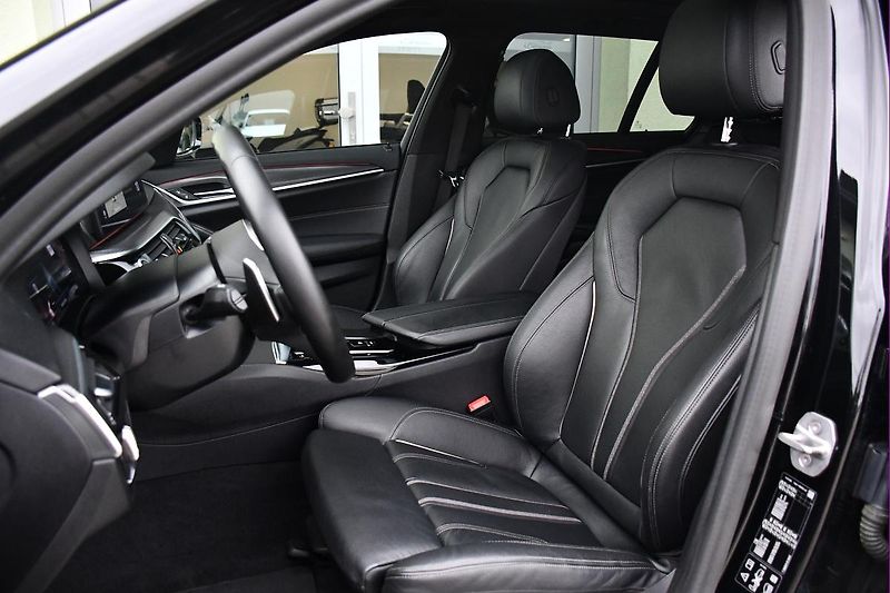 BMW Řada 5 530d xD M-SPORT LASER  - fotka 14 z 46
