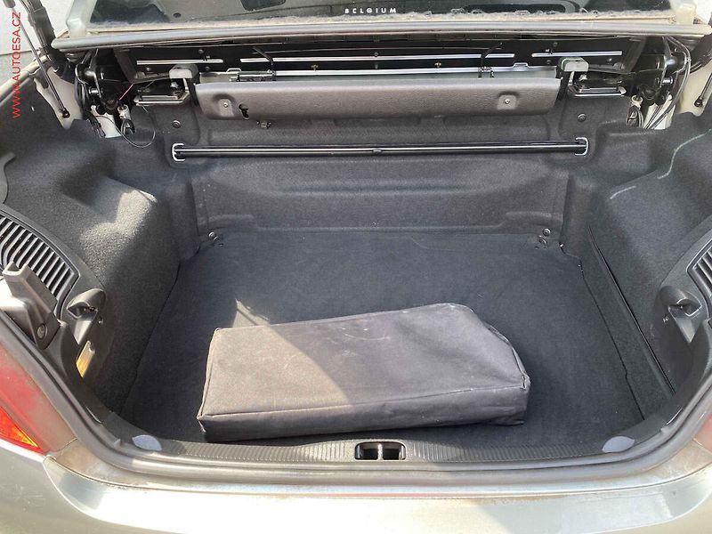 Peugeot 207 (2009) 1.6i, servis.kniha, AT - fotka 7 z 14