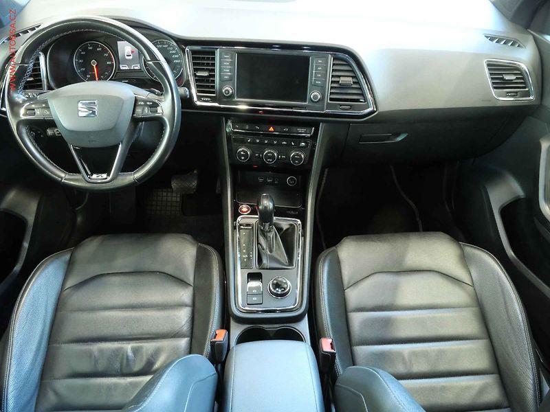 Seat Ateca (2018) 2.0TSi 4x4, ČR, DSG, navi - fotka 9 z 26