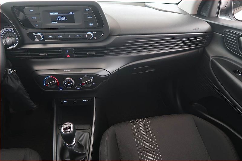 Hyundai Bayon (2022) Comfort Club 1.2 i, Serv.kniha - fotka 8 z 16