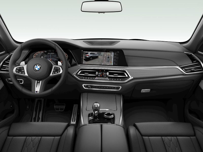 BMW X5 M50i - fotka 8 z 10
