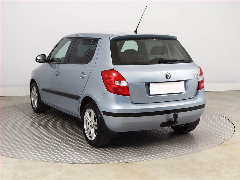 Škoda Fabia (2010) 1.2 12V, Tempomat - fotka 4 z 11