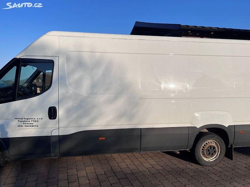 Iveco Daily (2021) L4H2 (Maxi) - fotka 2 z 4