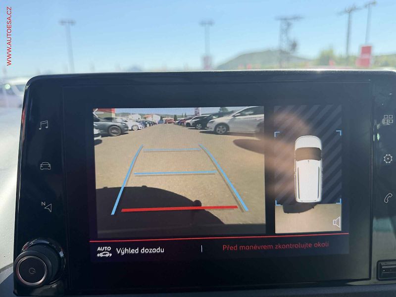 Citroën Berlingo (2019) 1.5HDi, Shine, 96kW - fotka 16 z 16