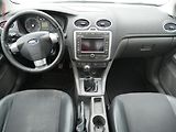 Ford Focus (2005) 2.0 TDCi, AC, xenon - náhled 8